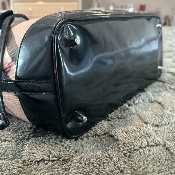 BURBERRY HANDBAG - Picture 3 of 9